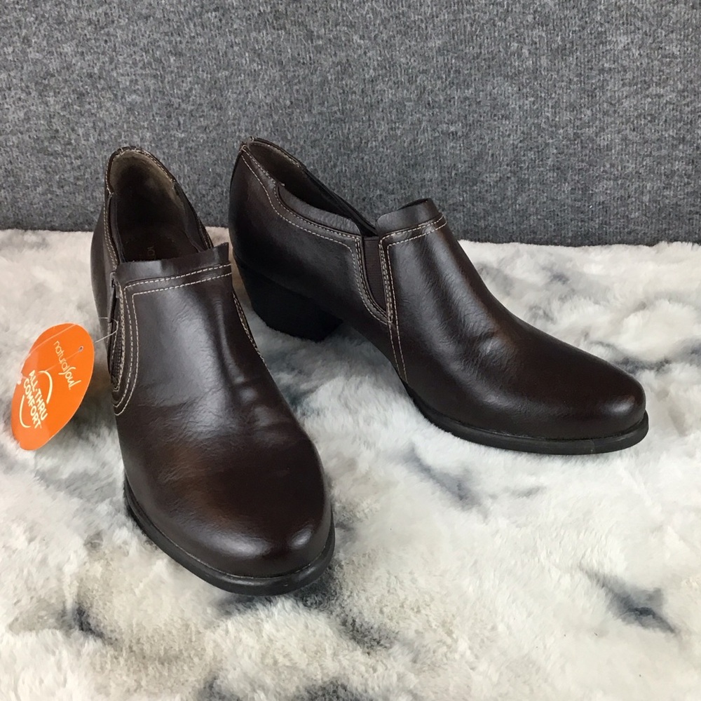 Natural Soul All -Thru Comfort Brown Shoes Size 9.5 M NWT